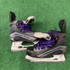 Intermediate Bauer Vapor X700 Hockey Skates Regular Width Size 5.5 (Used)
