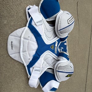 Senior Large Bauer Shoulder Pads (Used)