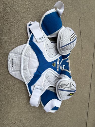 Senior Large Bauer Shoulder Pads (Used)