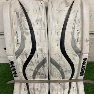 White 26" Youth Vaughn Ventus LT58 Goalie Leg Pads (Used)