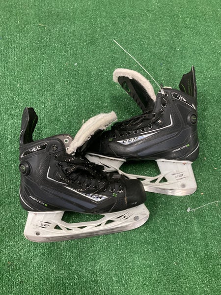 Intermediate CCM RibCor 46K Pump Hockey Skates Regular Width 6 (Used)