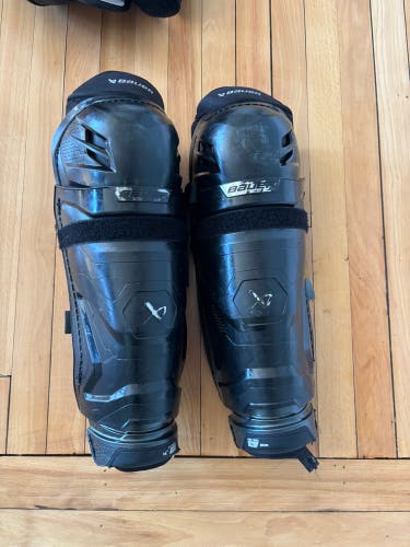 Senior Bauer M5 Pro 14" Shin Pads (Used)