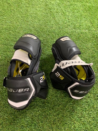 Senior Medium Bauer Supreme 2S Elbow Pads (Used)