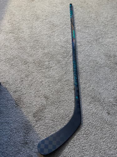 Junior Bauer Twitch 50 flex Right Handed Hockey Stick P92 (New)