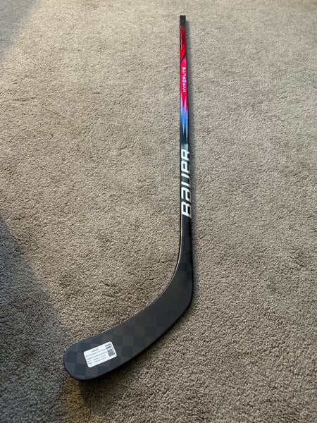 New Junior Bauer Right Handed P92 50 Flex Vapor Hyperlite 2 Hockey Stick