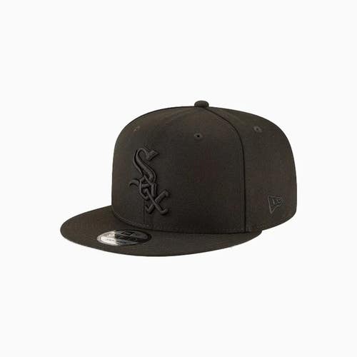 Chicago White Sox New Era 9FIFTY Blackout Snapback Hat Cap 950 2Tone