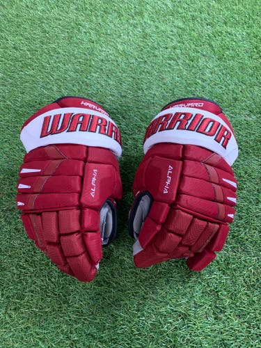 Red Senior Warrior Alpha Pro Gloves 14" Harvard Pro Stock (Used)