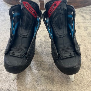 CCM JetSpeed FT670 Hockey Skates Regular Width Size 1 (Used)