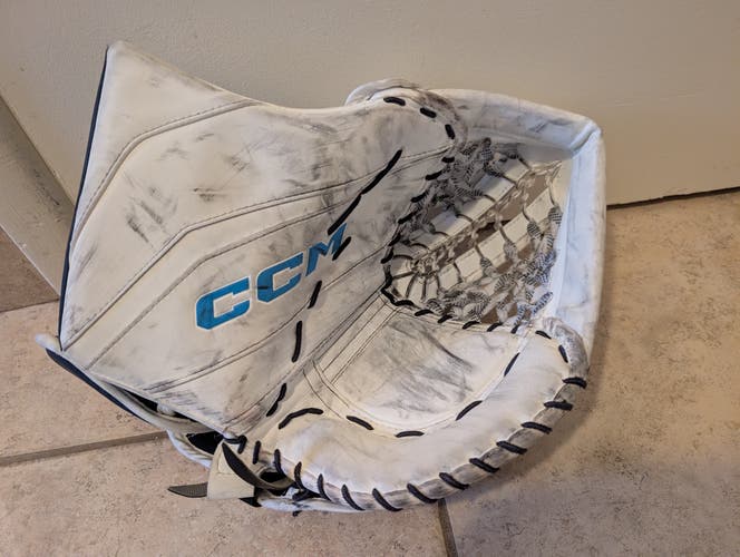 2024 CCM EFlex 6 Regular (Used) Custom *Intermediate Palm*
