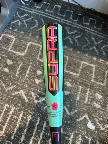 2026 Louisville Slugger Supra Composite USSSA Certified Bat (-10) 17 oz 27" (Used)