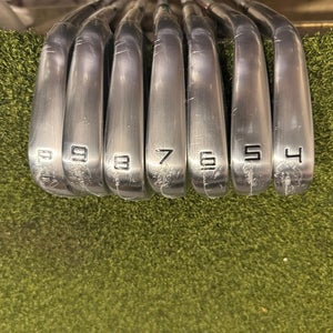 TaylorMade P-7CB 4-PW Iron Set, Dynamic Gold Mid 115 Stiff Flex, RH