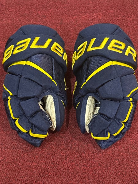 Bauer Vapor Hyperlite Gloves 13" Pro Stock (Used) Item#MC333