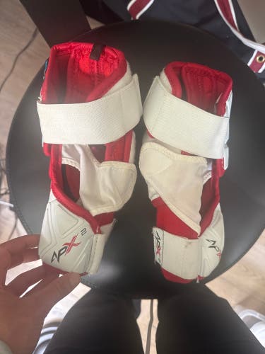 Senior Small Bauer Elbow Pads (Used)