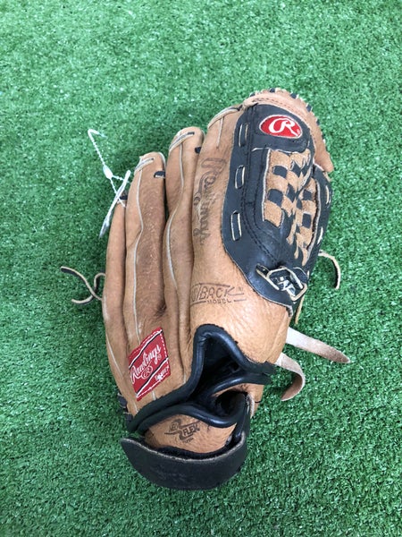 Brown Rawlings Highlight Series RH Pitcher's Baseball Glove 11" (Used)