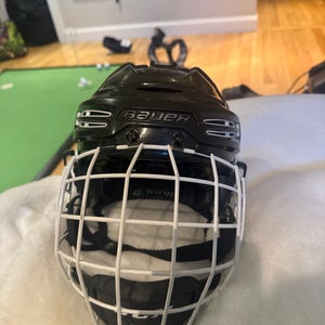 Medium Bauer Helmet (Used)