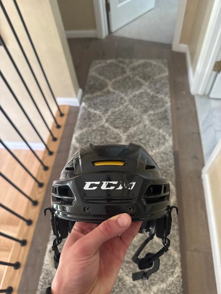 Small CCM Helmet (Used)