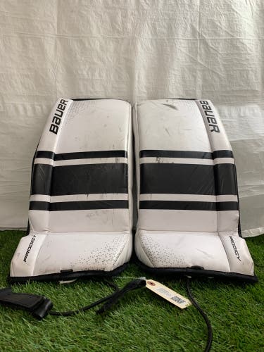 White Medium 22+ Youth Bauer GSX Prodigy Goalie Leg Pads (Used)