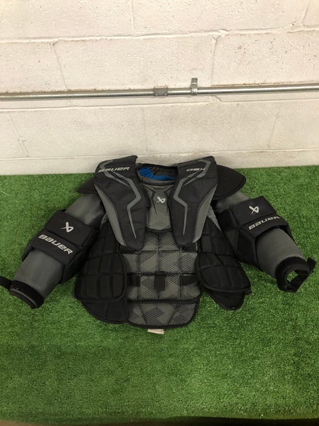 Junior Large Bauer GSX Goalie Chest Protector (Used)