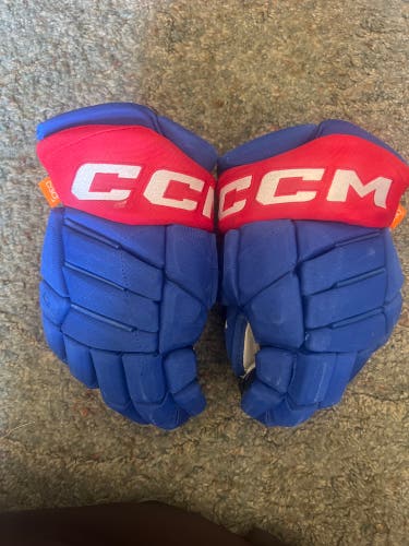 CCM D30 Gloves 13" Pro Stock (Used)