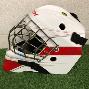White Junior CCM Axis 1.5 Goalie Mask (New)