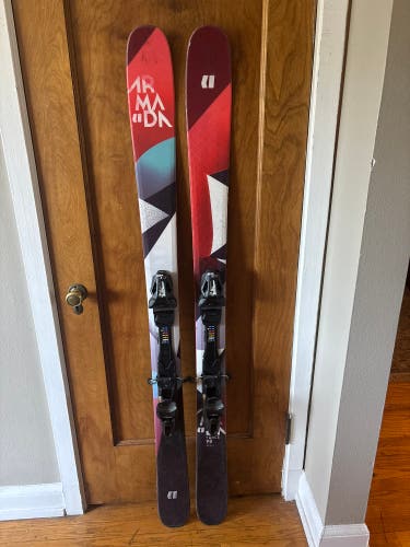 Armada Trace 98 164cm with Adjustable Tyrolia SP10 Gripwalk Bindings