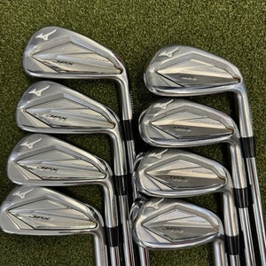 Mizuno JPX 923 Forged Iron Set Golf Clubs 4-PW,GW STIFF Flex S300Dynamic Gold 12