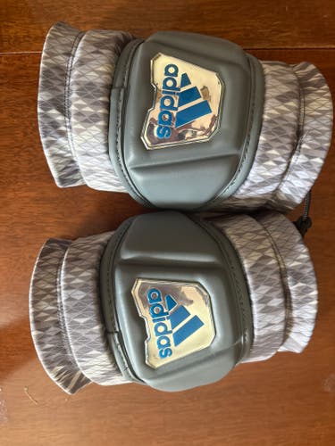 Small / Medium Youth Adidas EQT Berserker Arm Pads (New)