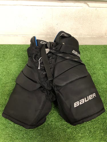 Black Junior Large Bauer GSX Hockey Goalie Pants (Used)