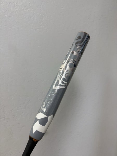 DeMarini Whisper Drop 9 Fastpitch Softball Bat: WBD2417010 (33 In. 24 Oz.)