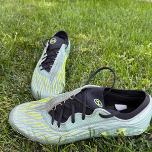 Green Men's Size M 10.5 (W 11.5) Under Armour Magnetico Elite 4 Molded Cleats (Used)