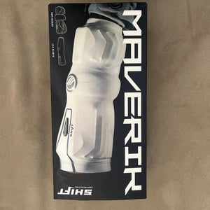 Medium Maverik shift Arm Pads (New) Custom Maverik Showtime Sleeve+ white Sleeve AND MESH