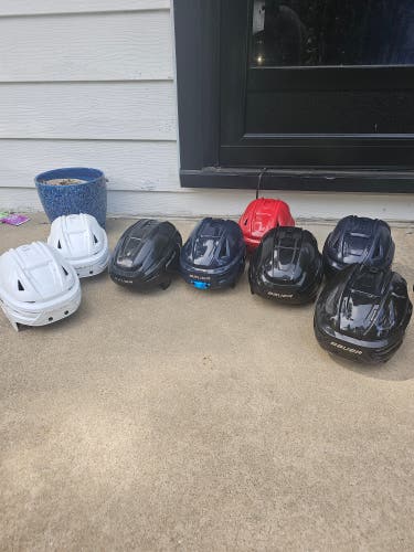 Medium Bauer Re-Akt 155 Helmet (Used)