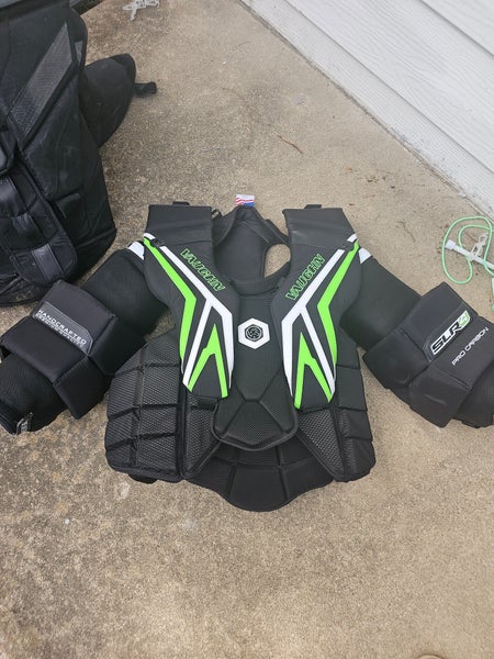 Large Vaughn SLR4 Pro Carbon Goalie Chest Protector (New)