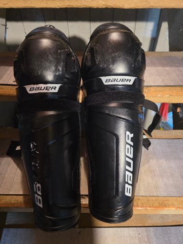 Senior Bauer 15" Shin Pads (Used)
