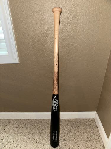 Old Hickory MT27 32.5/29.5 Maple Wood Bat (-3)