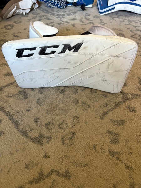 CCM Axis 1.9 Regular (Used)