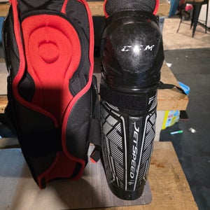 Senior CCM JetSpeed FT370 15" Shin Pads (Used)