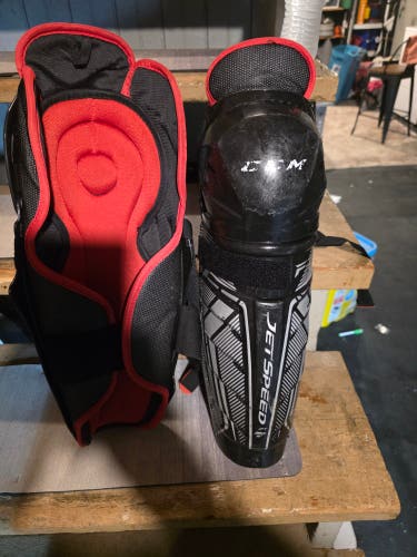 Senior CCM JetSpeed FT370 15" Shin Pads (Used)