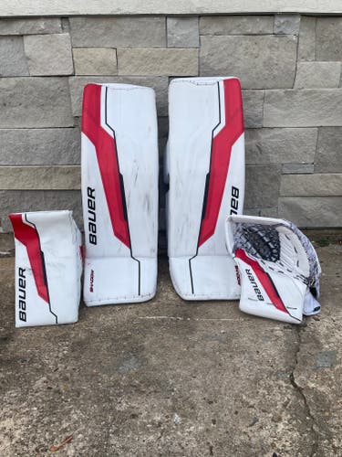 Bauer Shadow Pro Stock Goalie Pads and Gloves Full Set 35 +2 Commesso BLACKHAWKS 7944
