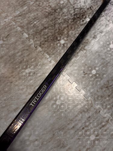Intermediate CCM RibCor Trigger 7 pro
 Left Hand Hockey Stick P28 (Used)