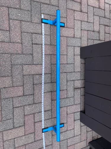 Skateboard Grind Rail