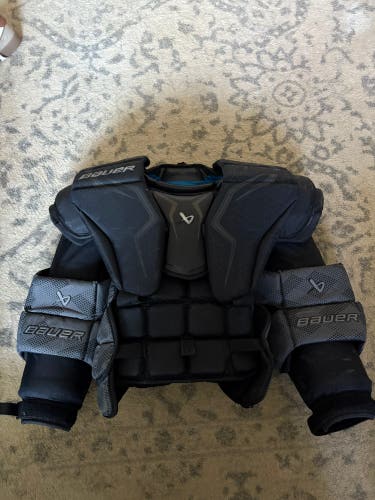 Small Bauer Elite Goalie Chest Protector (Used)