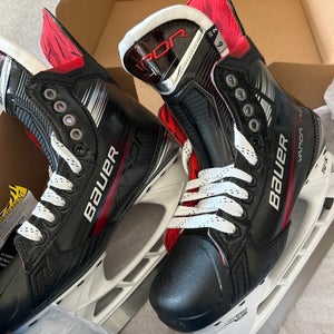 Bauer Vapor X4 Hockey Skates Size 6 Fit 2 (New)
