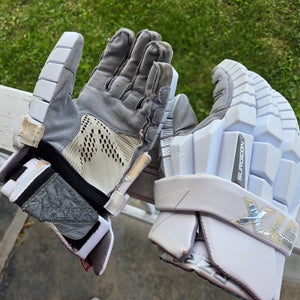 STX Surgeon RZR2 Lacrosse Gloves Large