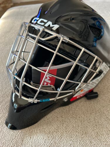 Senior Large CCM AXIS XF Goalie Mask Certified (New)