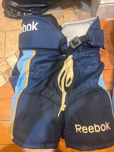 Junior Small Reebok Hockey Pants (Used)