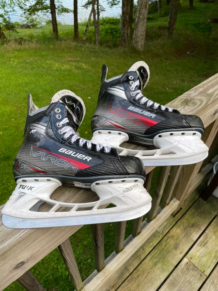 2022 Bauer Vapor X3 Hockey Skates Extra Wide Width 7 (Used)