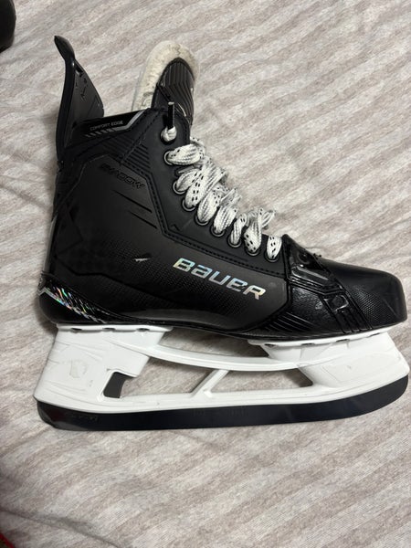 2024 Bauer Supreme Shadow Hockey Skates Regular Width 10 (Used)