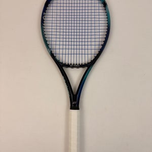 Yonex Ezone 98 2022, 4 3/8 Very Good Condition