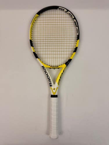 Babolat Aeropro Drive Cortex 4 3/8 Excellent Condition 9/10